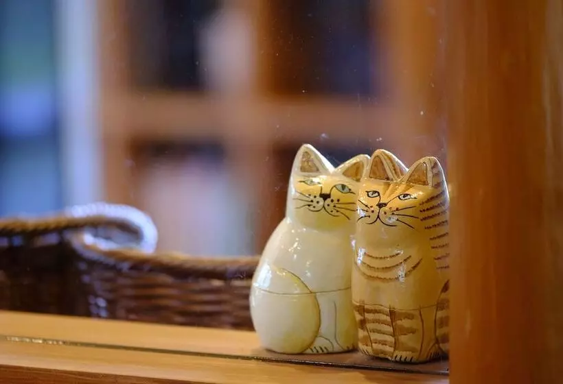 Ryokan Yufuin Waraneko No Yado