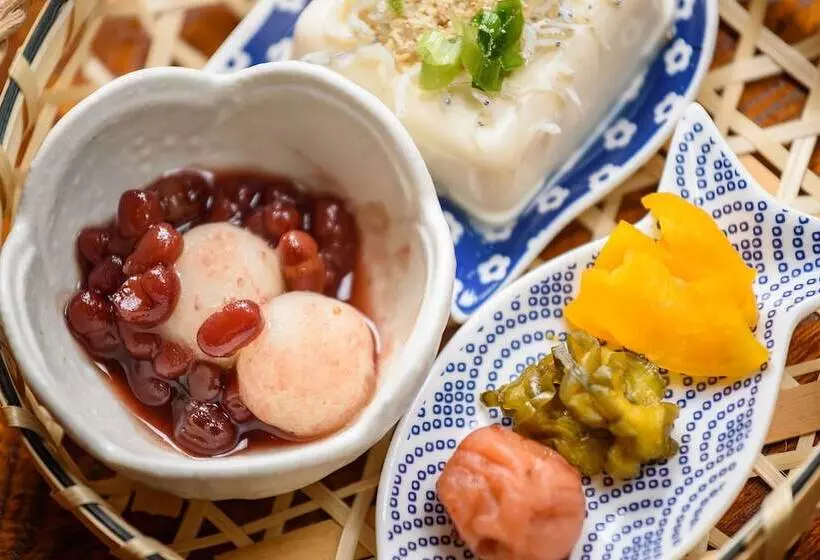 Ryokan Yufuin Waraneko No Yado