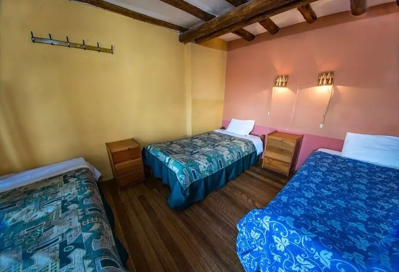 Casa Suecia Hostel