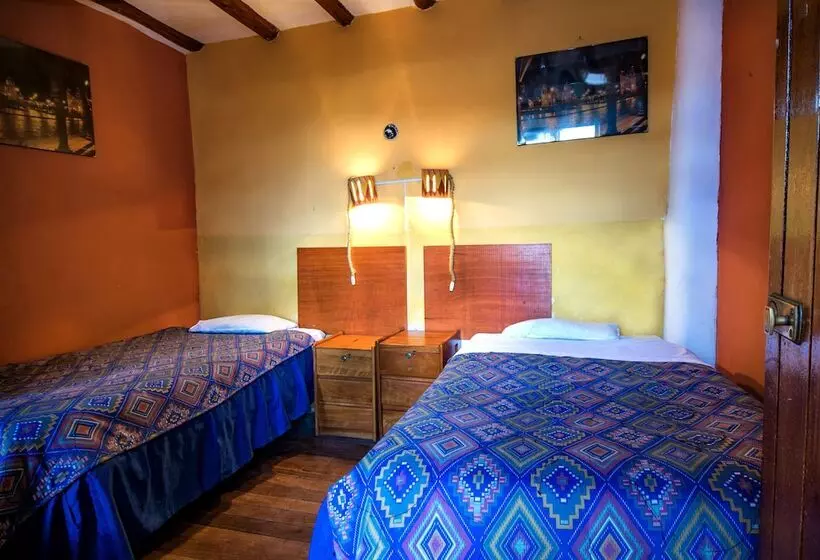 Casa Suecia Hostel
