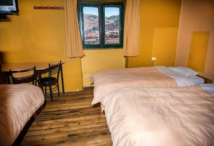 Casa Suecia Hostel
