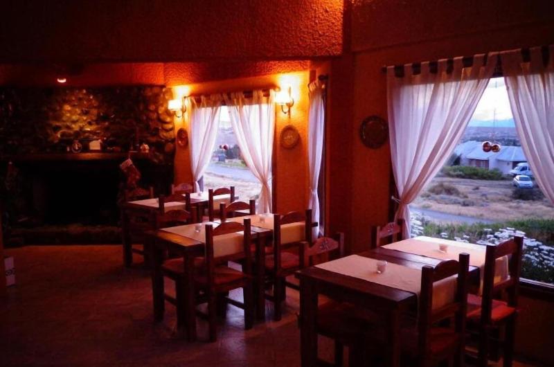 مسافرخانه Hosteria Rukahue