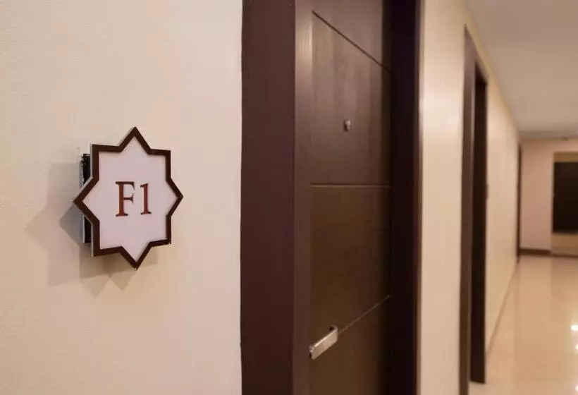 ホテル Grande Inn Trichy