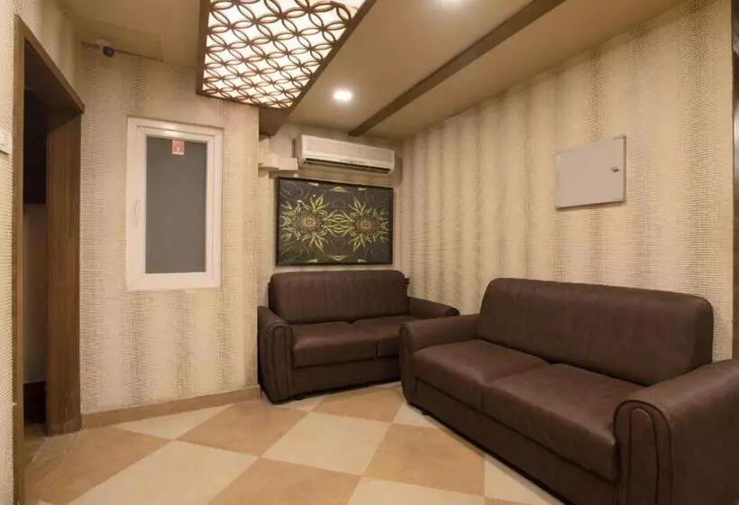ホテル Grande Inn Trichy