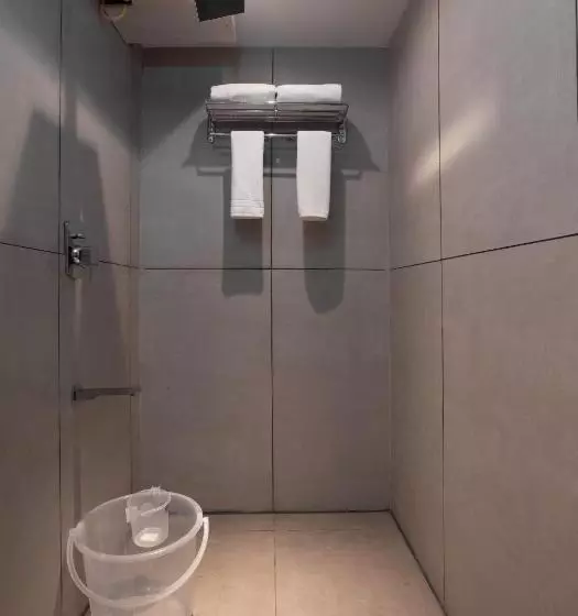 ホテル Grande Inn Trichy