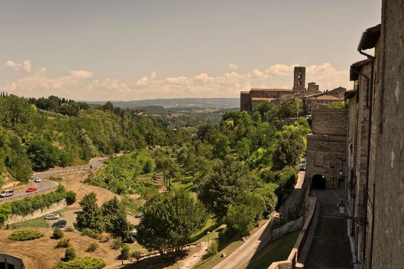 בית מלון כפרי Palazzo Renieri   3stelle S