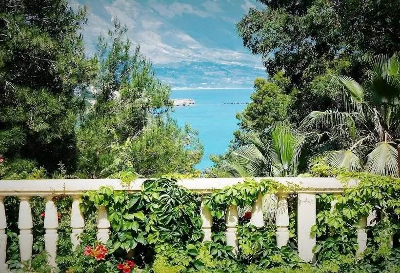 Mihaila Bungalows