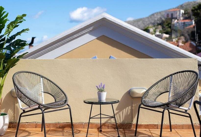 Pensjonat Maravelia S Rooms