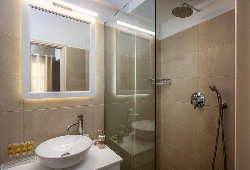 Pensjonat Maravelia S Rooms