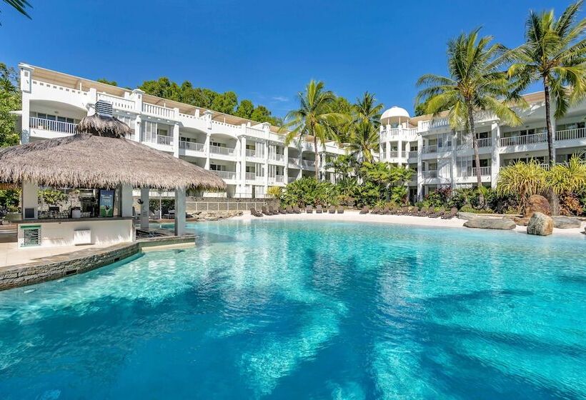 リゾートホテル Elysium Private Apartments At The Beach Club