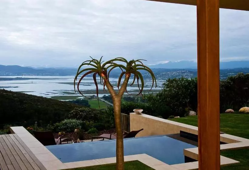 Sosa Lagoon View   Pezula