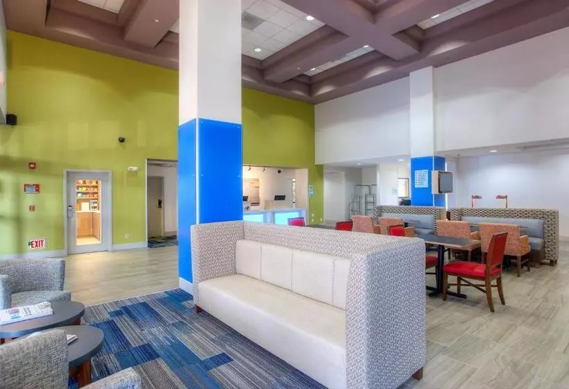 هتل Holiday Inn Express & Suites Tempe By Ihg