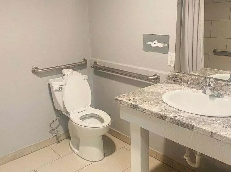 فندق American Inn North Kansas City