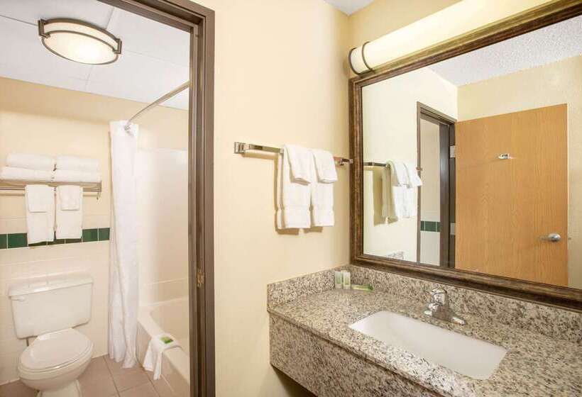 فندق Americinn By Wyndham Kearney