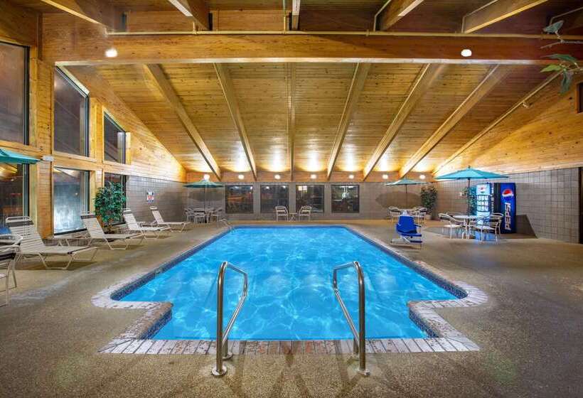 فندق Americinn By Wyndham Kearney