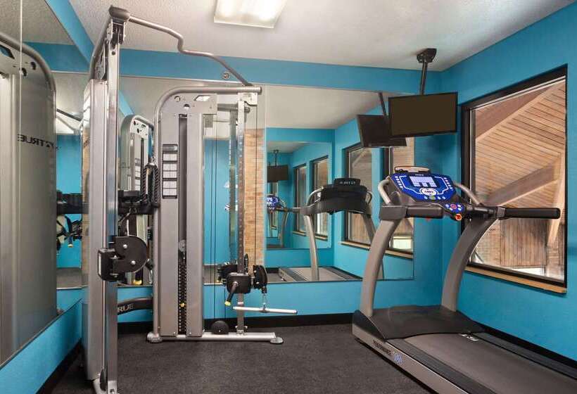 فندق Baymont By Wyndham Warrenton