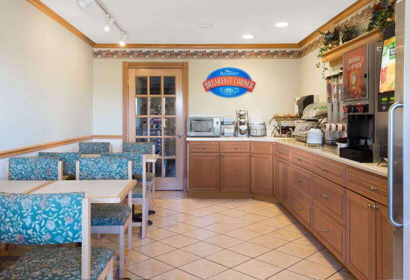 בית מלון כפרי Baymont By Wyndham Zanesville