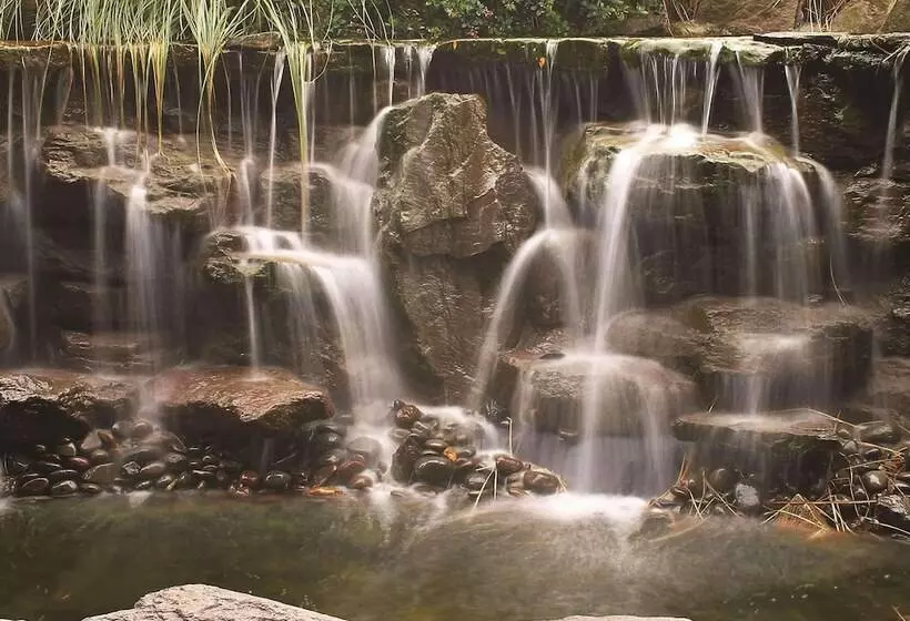 Отель Country Inn & Suites By Radisson, Portland International Airport, Or