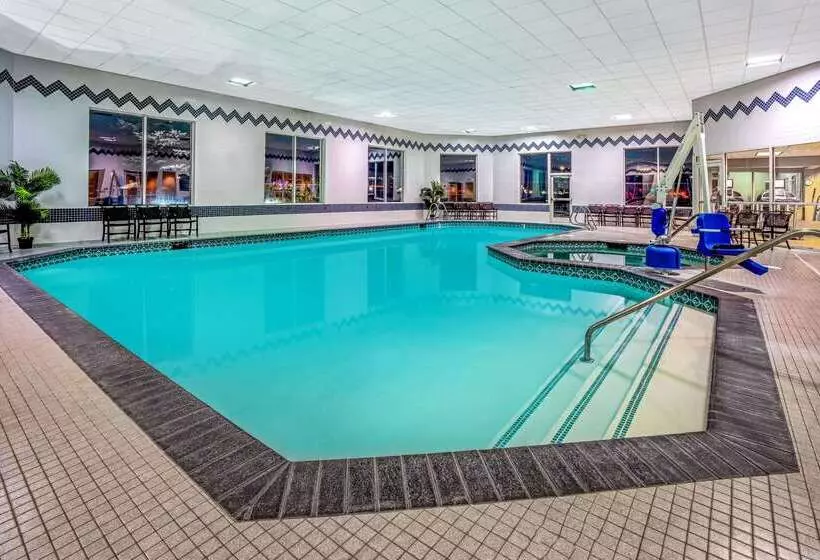 هتل La Quinta By Wyndham Coeur D`alene