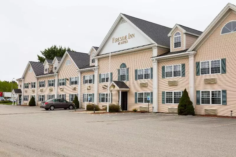 호텔 Quality Inn & Suites