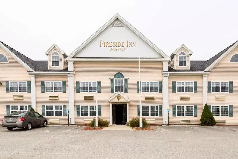 호텔 Quality Inn & Suites