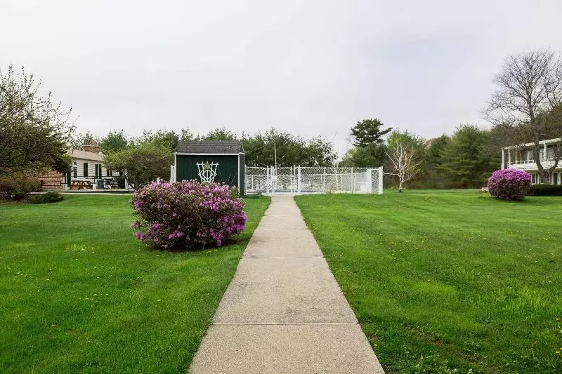 호텔 Quality Inn & Suites