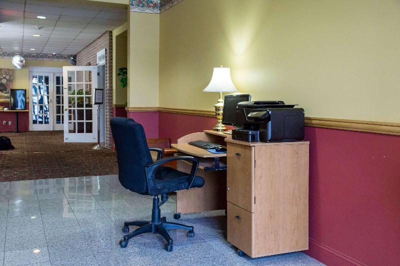 בית מלון כפרי Quality Inn & Suites