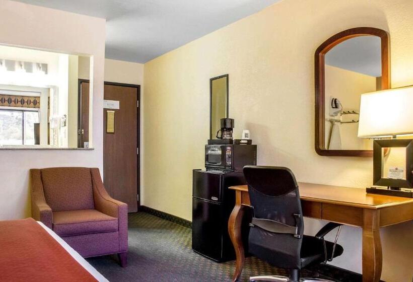 فندق Quality Inn Wickenburg