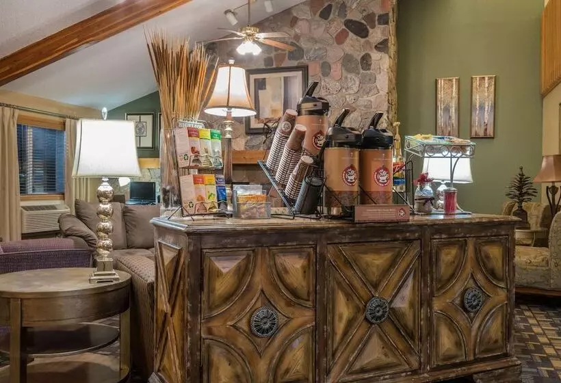 Motelli Americinn By Wyndham Little Falls