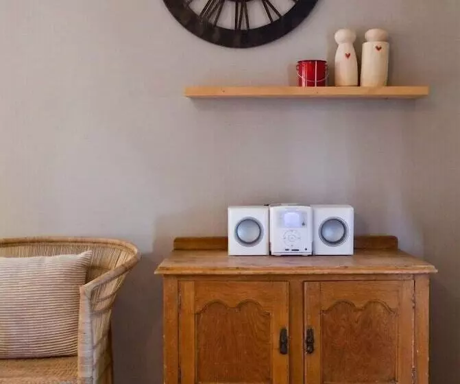 Aamiaismajoitus (B&B) Ambers & Grace Guest Farm