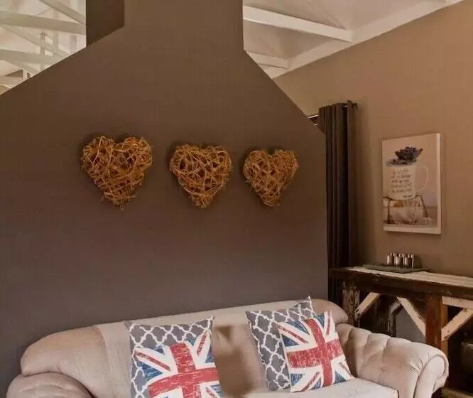 Aamiaismajoitus (B&B) Ambers & Grace Guest Farm