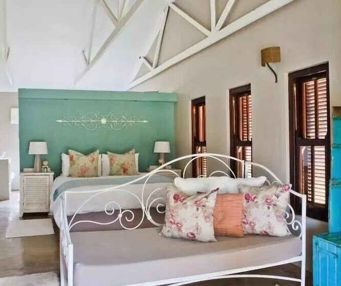 Aamiaismajoitus (B&B) Ambers & Grace Guest Farm