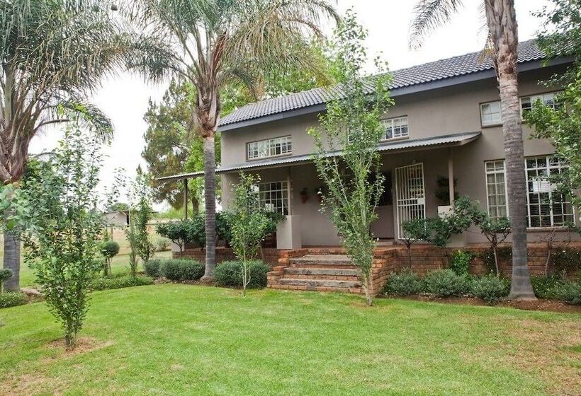 Bed & Breakfast Ambers & Grace Guest Farm