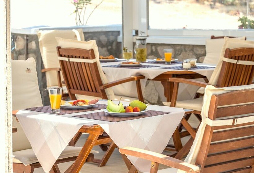 צימר Konstantinos