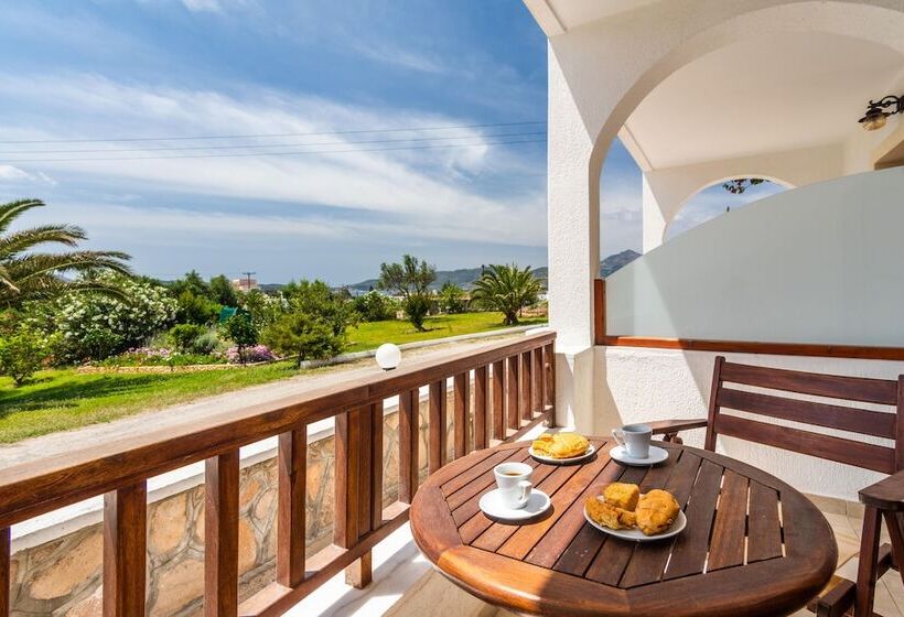 צימר Konstantinos