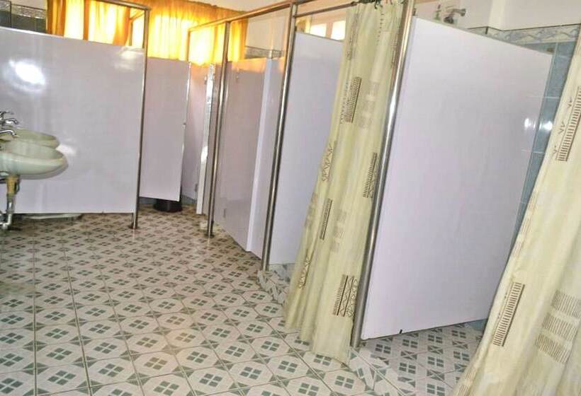 Otel El Pueblo Rhizort