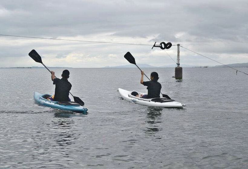 Otel El Pueblo Rhizort