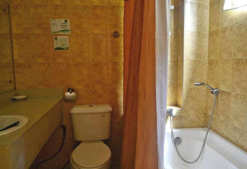 Otel El Pueblo Rhizort