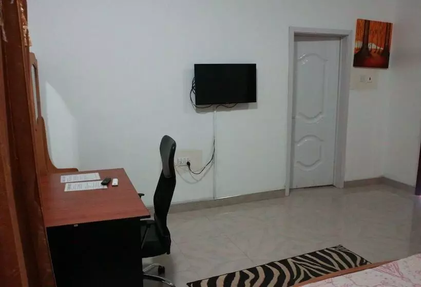 Hotelli Pioneer Guest Lodge