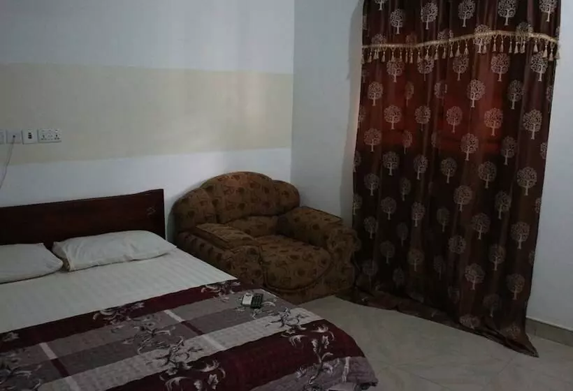 Hotelli Pioneer Guest Lodge