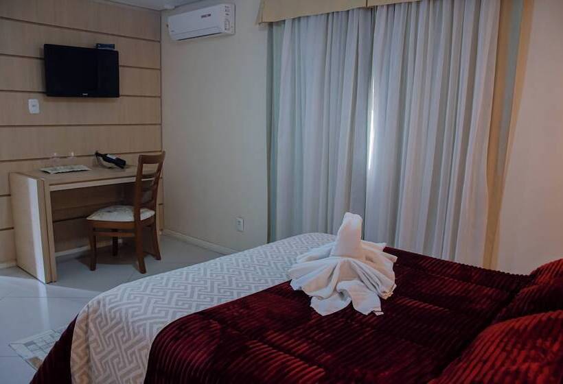 هتل Pousada Lanai Gramado