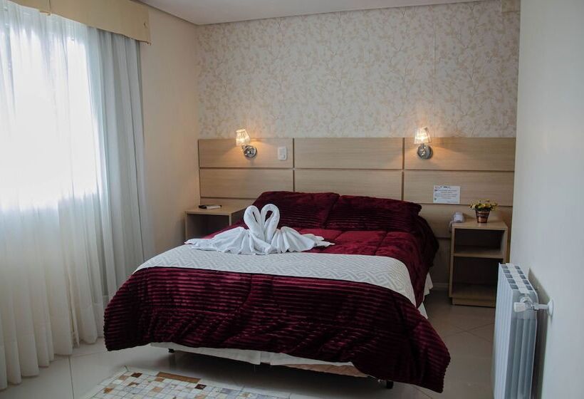 هتل Pousada Lanai Gramado