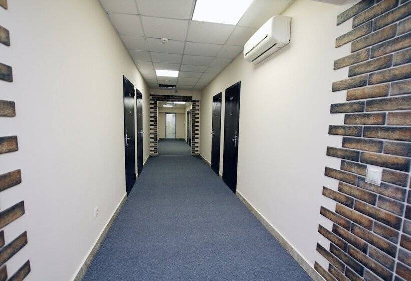 בית מלון כפרי Very