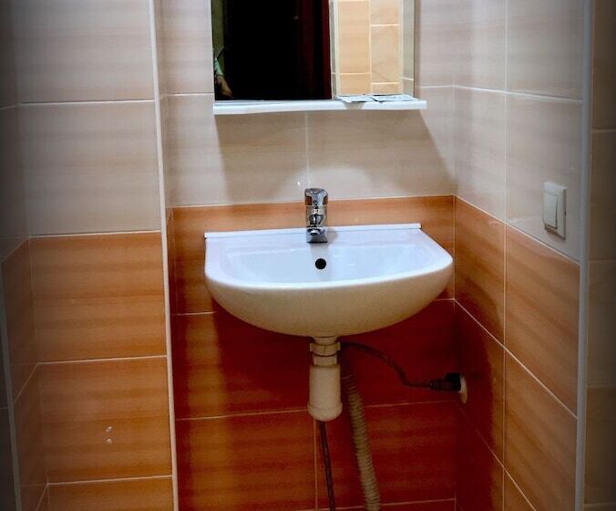 בית מלון כפרי Very