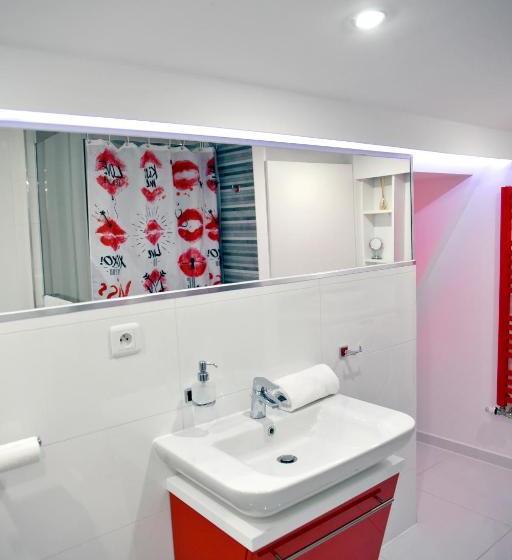 In The Attic Apartments