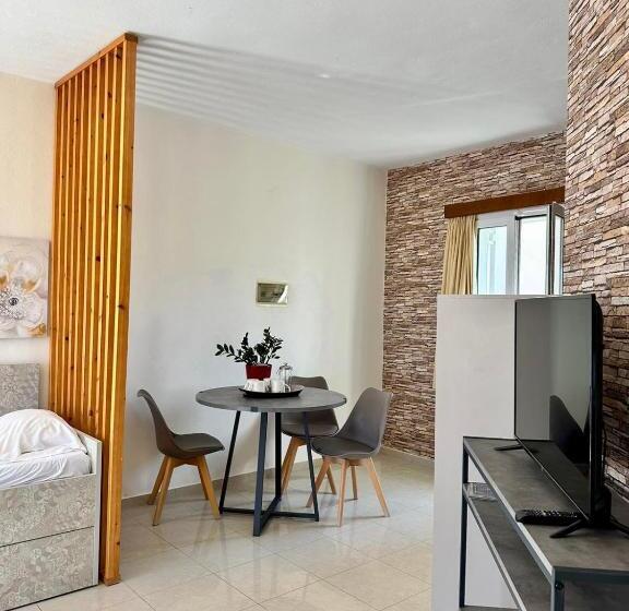 Nautica Hotel Apartments