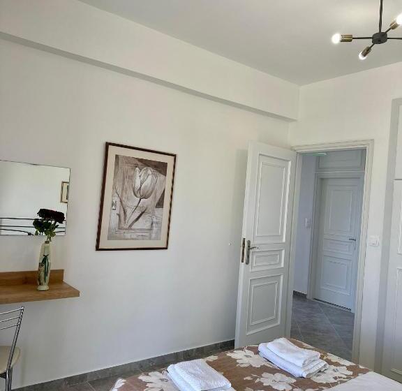 Nautica Hotel Apartments