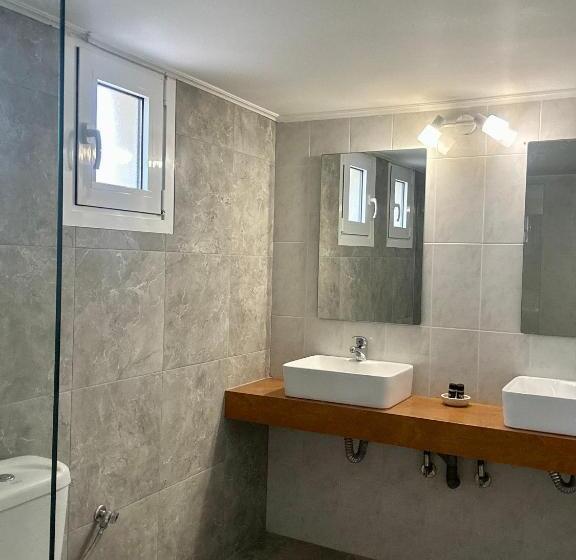 Nautica Hotel Apartments