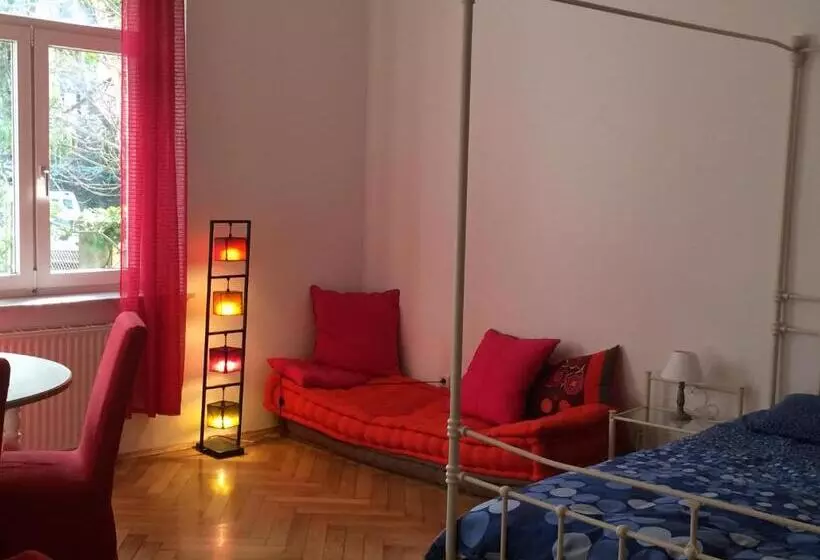 Pensione Bolzano Rooms