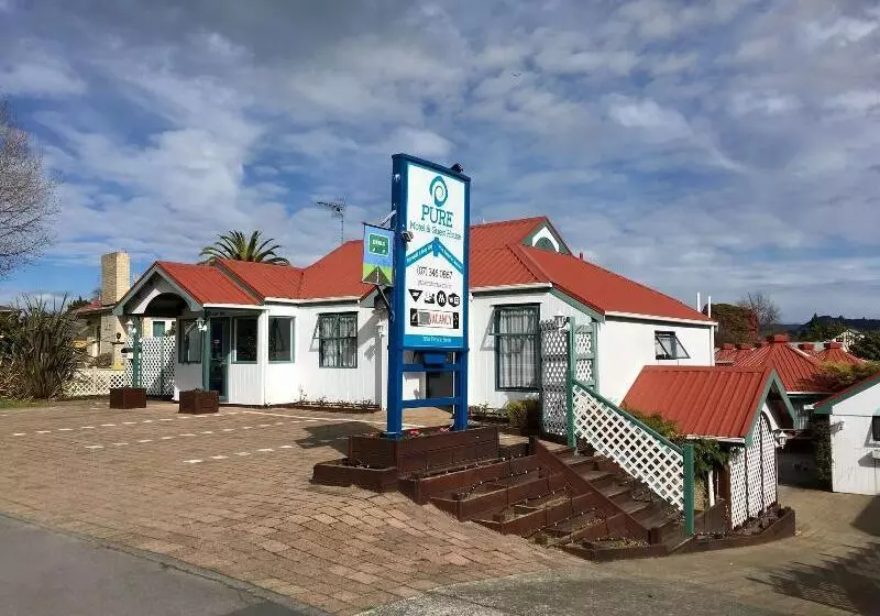 Pure Motel